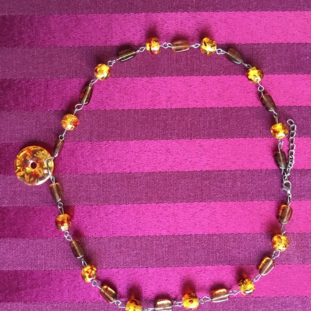 Amber Beads Necklace set - Picture 5 of 7